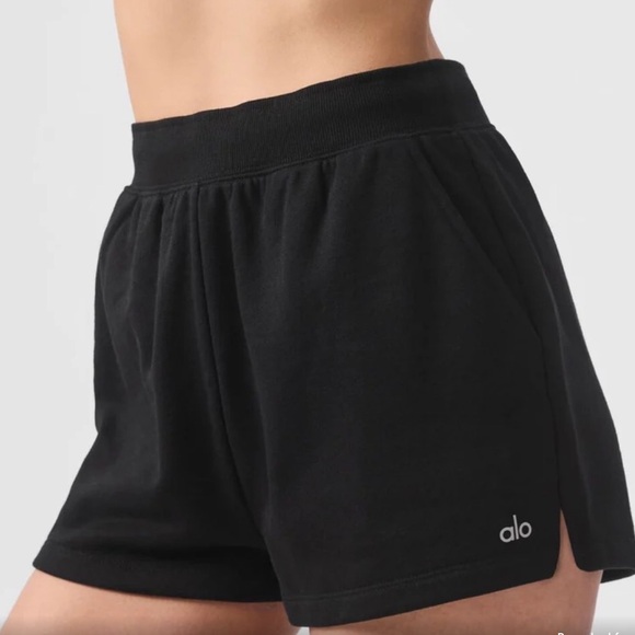 ALO Yoga Black Shorts - Picture 6 of 7